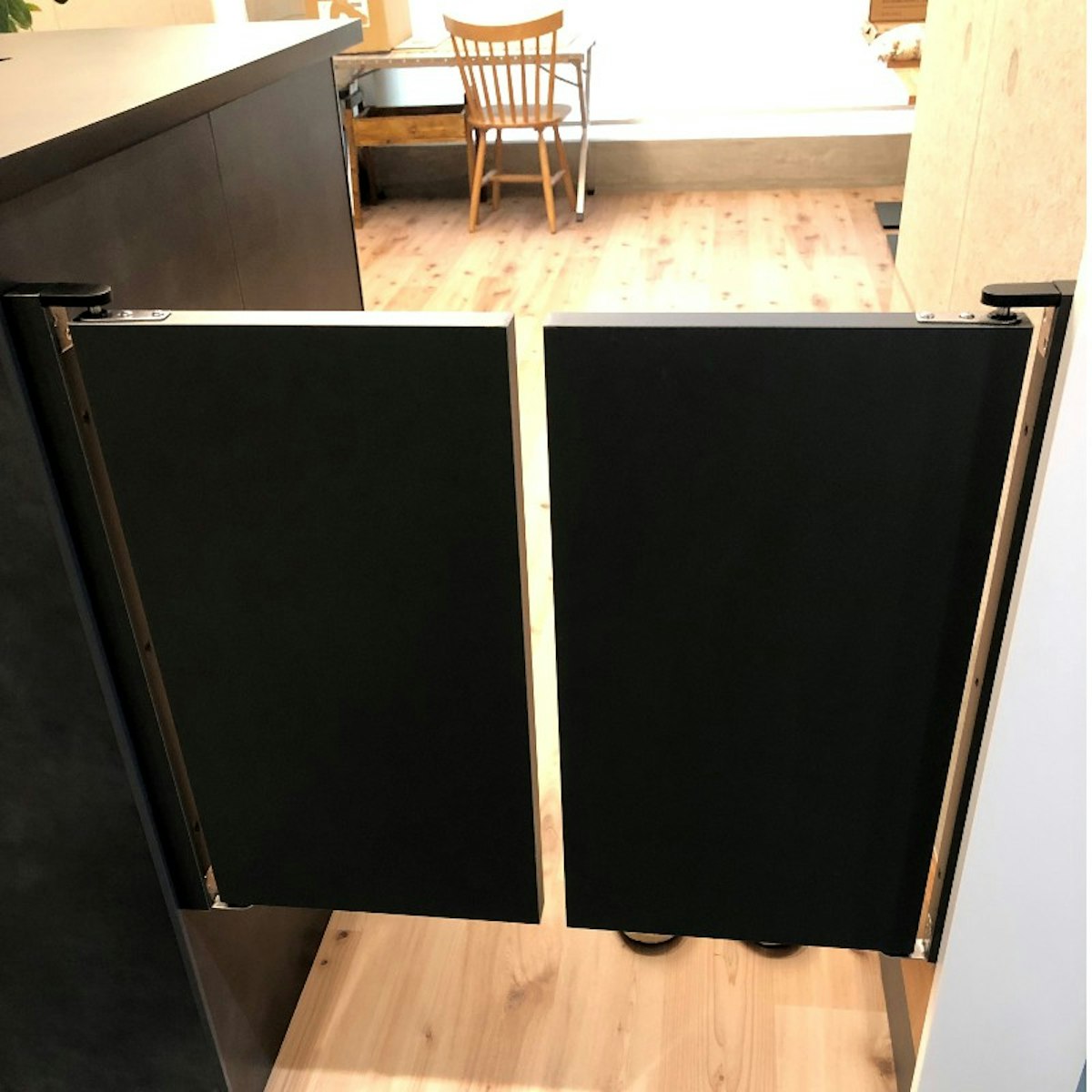 スイングドア カウンタードア スイング扉