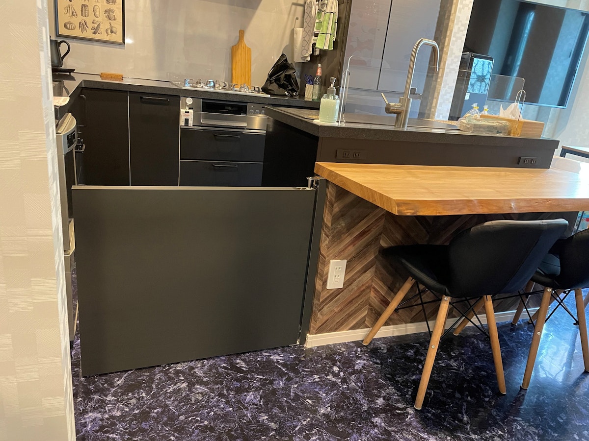 スイングドア ウエンスタンドア カウンター扉